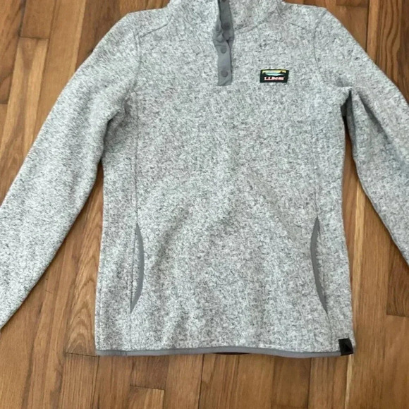 LL Bean Sweater Women's Misses Gray Fleece Rugged Knit Snap Casual Size XS - Picture 2 of 7
